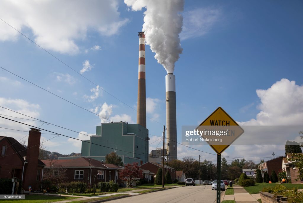 Cheswick coal-fired power plant, Springdale, Pennsylvania, Thursday, 26 October 2017. (Photographer Robert Nickelsberg / Archive Photos via Getty Images.)