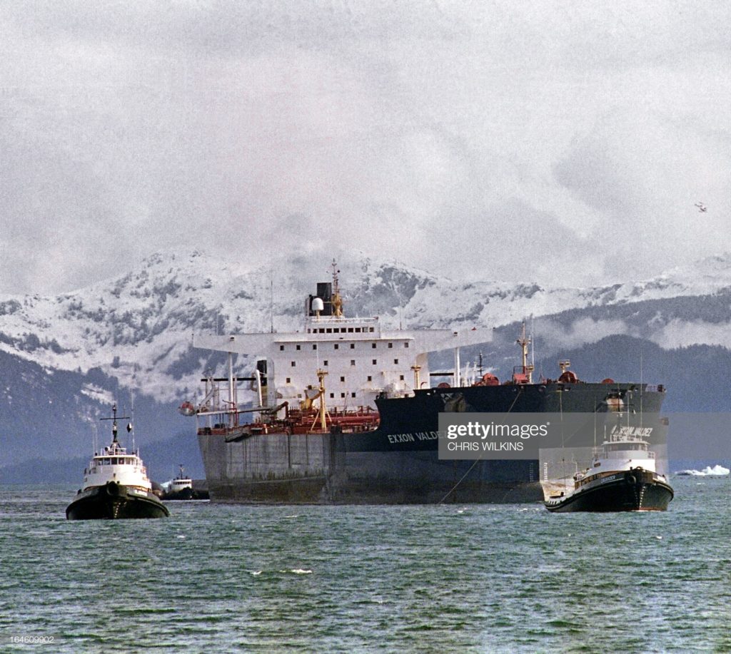 The oil tanker Exxon Valdez, Bligh Reef, Prince William Sound, Alaska, Wednesday, 5 April 1989. (Photographer Chris Wilkins / AFP via Getty Images.)